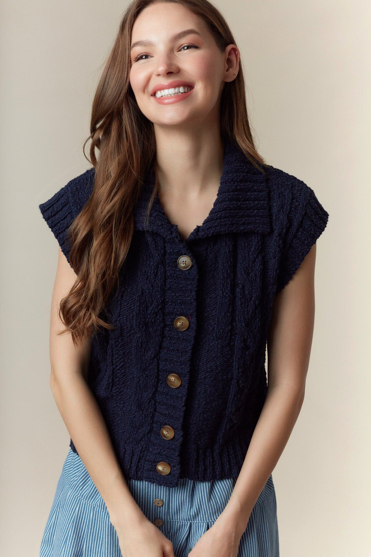 Horn Button Detail Cable Knit Vest