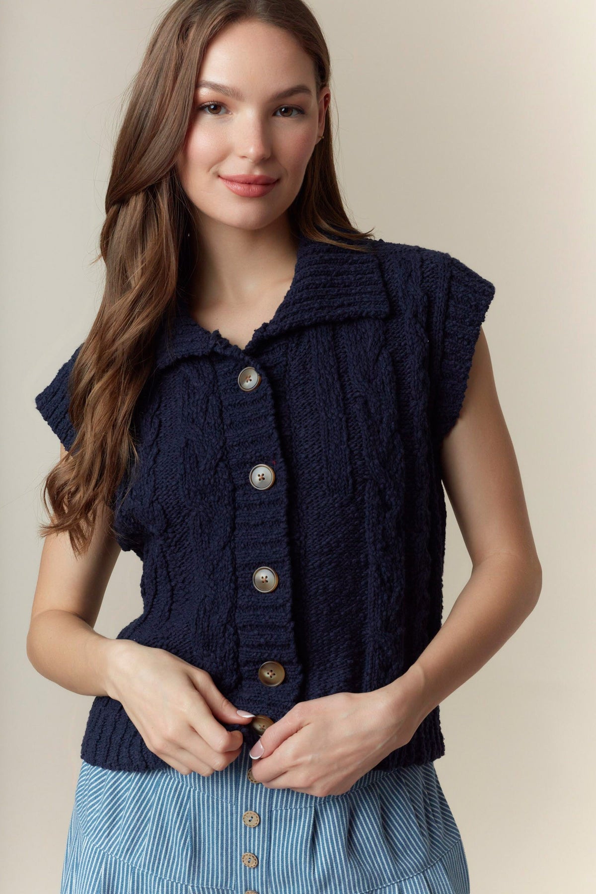 Horn Button Detail Cable Knit Vest