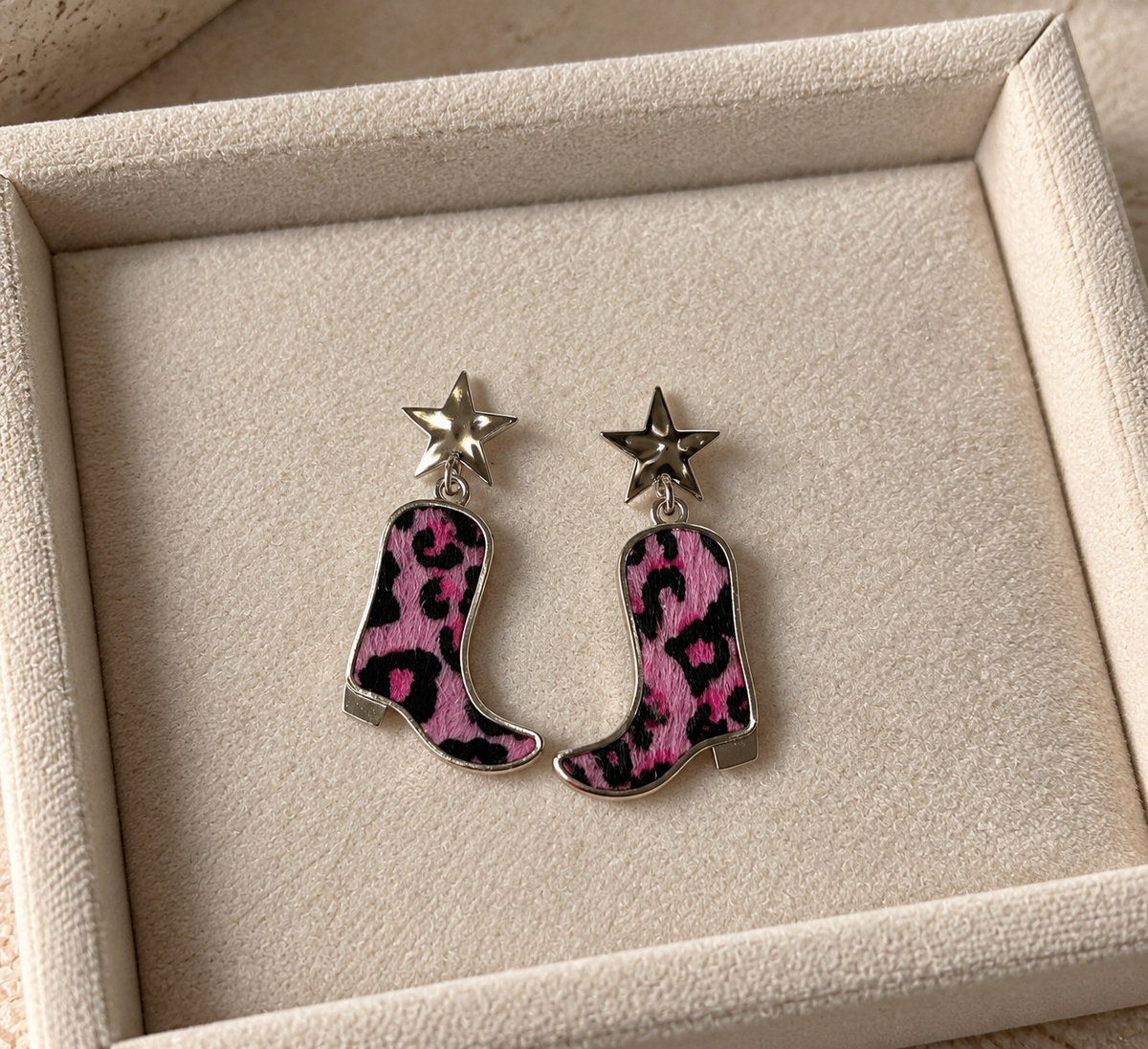 The Wild West Earrings - Silver Finish