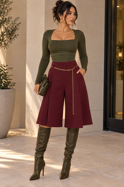 High Waist Knit Short with Chain Belt